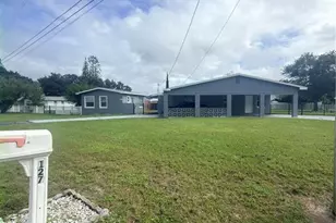 127 Lakeview Dr, Saint Cloud, FL 34769 - Photo 1