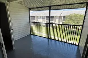 865 Sky Lake Cir, Orlando, FL 32809 - Photo 4