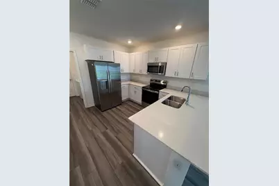 5477 Crown Point Road, Kissimmee, FL 34758 - Photo 2