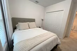 5285 Pavia Dr, Saint Cloud, FL 34771 - Photo 20
