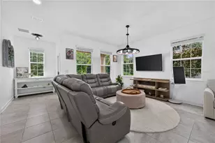 1359 Shinnecock Hills Dr, Davenport, FL 33896 - Photo 12