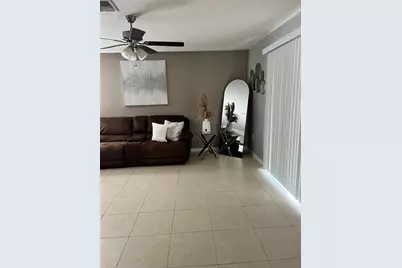 2121 Hibiscus Place, Poinciana, FL 34759 - Photo 4
