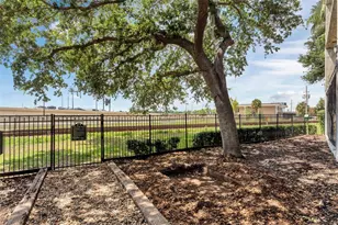 860 N Orange Ave, Orlando, FL 32801 - Photo 58