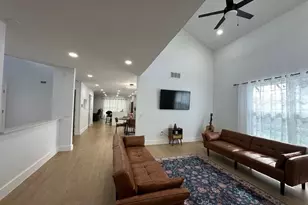 2462 Albany Dr, Kissimmee, FL 34758 - Photo 8