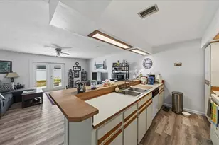 841 E 14th Ave, New Smyrna Beach, FL 32169 - Photo 36