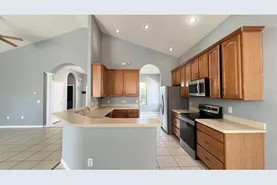 8832 Kensington Court, Kissimmee, FL 34747 - Photo 16