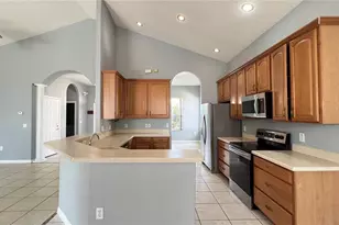 8832 Kensington Ct, Kissimmee, FL 34747 - Photo 16