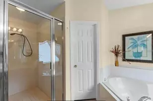 1438 Solana Cir, Davenport, FL 33897 - Photo 12