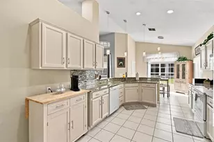 217 Fleming Ln, Davenport, FL 33837 - Photo 24