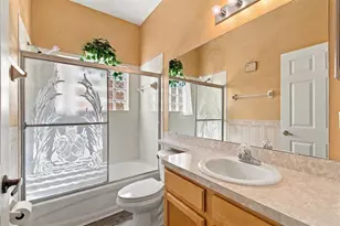 217 Fleming Ln, Davenport, FL 33837 - Photo 10