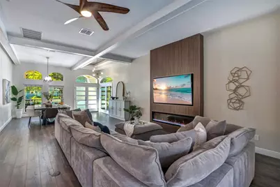5033 Coveview Court, Saint Cloud, FL 34771 - Photo 10