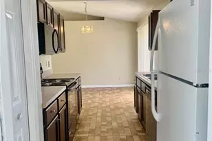 162 Guadalajara Dr, Kissimmee, FL 34743 - Photo 10