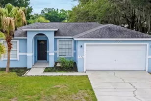 526 Finch Ct, Poinciana, FL 34759 - Photo 1