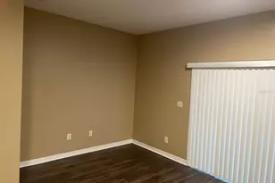 10821 Savannah Wood Dr, Orlando, FL 32832 - Photo 14