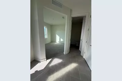 2059 Iorio Street, Saint Cloud, FL 34771 - Photo 8