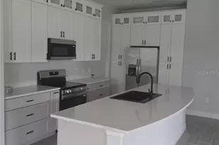 799 799 White Cloud SW, Palm Bay, FL 32908 - Photo 2