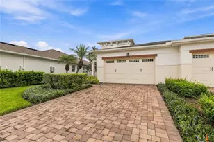 2457 Dream Home Ct, Saint Cloud, FL 34772 - Photo 2