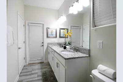 4726 Sleepy Hollow Drive, Kissimmee, FL 34746 - Photo 16
