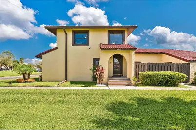 435 Hunter Circle, Kissimmee, FL 34758 - Photo 1