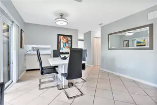 435 Hunter Cir, Kissimmee, FL 34758 - Photo 10