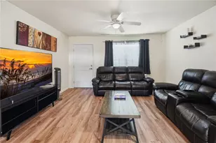 143 W 13th St, Apopka, FL 32703 - Photo 4