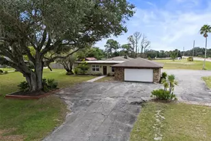 8812 Oakwood Dr, Lake Wales, FL 33898 - Photo 36