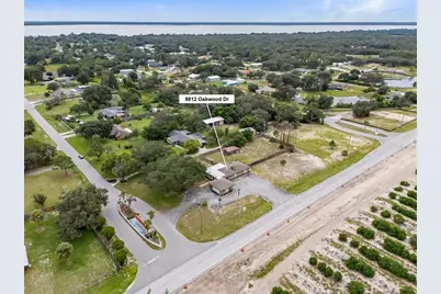 8812 Oakwood Drive, Lake Wales, FL 33898 - Photo 2