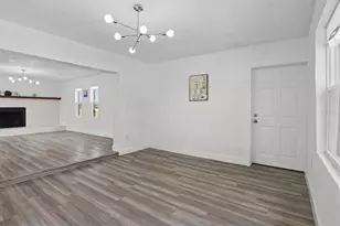 8812 Oakwood Dr, Lake Wales, FL 33898 - Photo 6