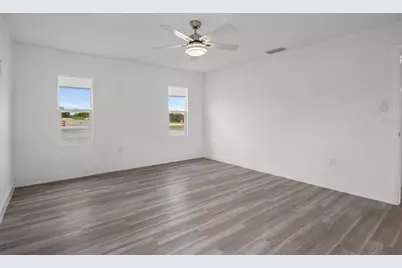 8812 Oakwood Drive, Lake Wales, FL 33898 - Photo 24