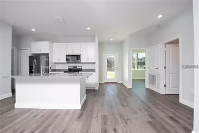 2433 Avenue F NW, Winter Haven, FL 33880 - Photo 2