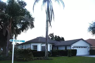 21516 Castle View Ct, Leesburg, FL 34748 - Photo 2