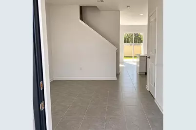 2528 Skyline Loop, Kissimmee, FL 34758 - Photo 2
