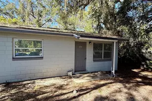 213 Dr Martin Luther King Jr Ave, Wildwood, FL 34785 - Photo 1