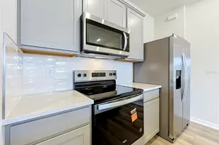 10678 Evening Star St, Orlando, FL 32829 - Photo 16