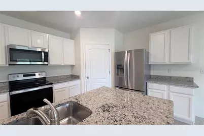 2898 Turnstone Run, Saint Cloud, FL 34773 - Photo 10