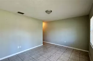 102 Dr Martin Luther King Jr Ave, Wildwood, FL 34785 - Photo 6