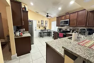4858 Kingston Cir, Kissimmee, FL 34746 - Photo 16