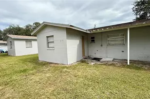 207 Mill St, Wildwood, FL 34785 - Photo 12