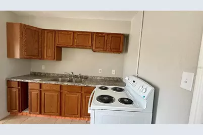 207 Mill Street, Wildwood, FL 34785 - Photo 6