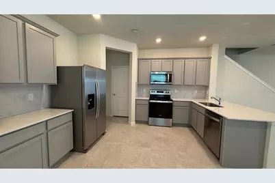 2599 Winsome Way, Davenport, FL 33896 - Photo 4