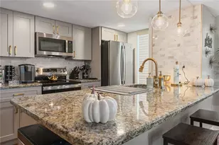 2476 Sweetwater Club Cir, Kissimmee, FL 34746 - Photo 12