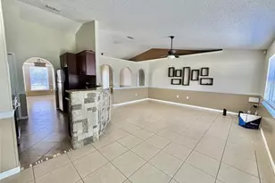 913 Nancy Ct, Kissimmee, FL 34759 - Photo 6