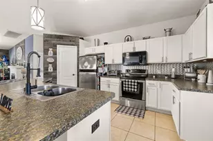 612 Chicago Way, Dundee, FL 33838 - Photo 18