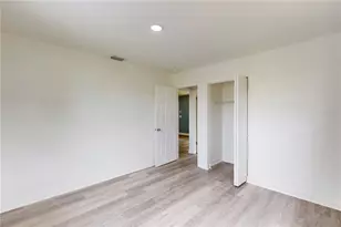 1131 SW London Ln, Port Saint Lucie, FL 34953 - Photo 48