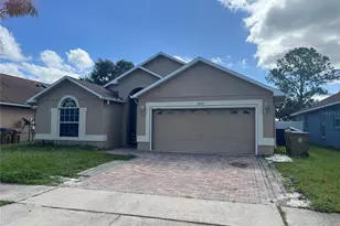 2502 Crown Ridge Cir, Kissimmee, FL 34744 - Photo 1