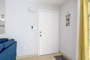 1106 Spring Meadow Dr, Kissimmee, FL 34741 - Photo 2