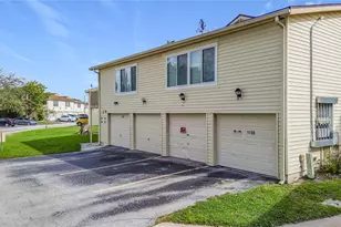 1106 Spring Meadow Dr, Kissimmee, FL 34741 - Photo 32