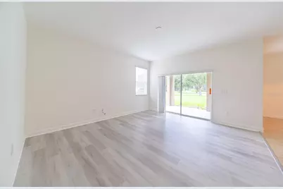 15663 Signature Drive, Winter Garden, FL 34787 - Photo 2