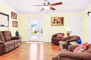 1230 Carvello Dr, The Villages, FL 32162 - Photo 6