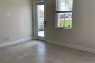 313 Parrot Ln, Daytona Beach, FL 32124 - Photo 10